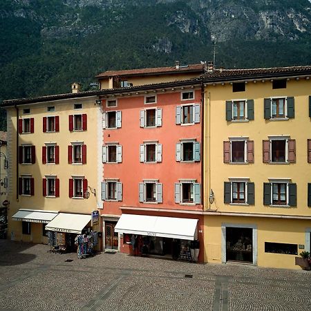 Casa Morellato Riva del Garda Luaran gambar