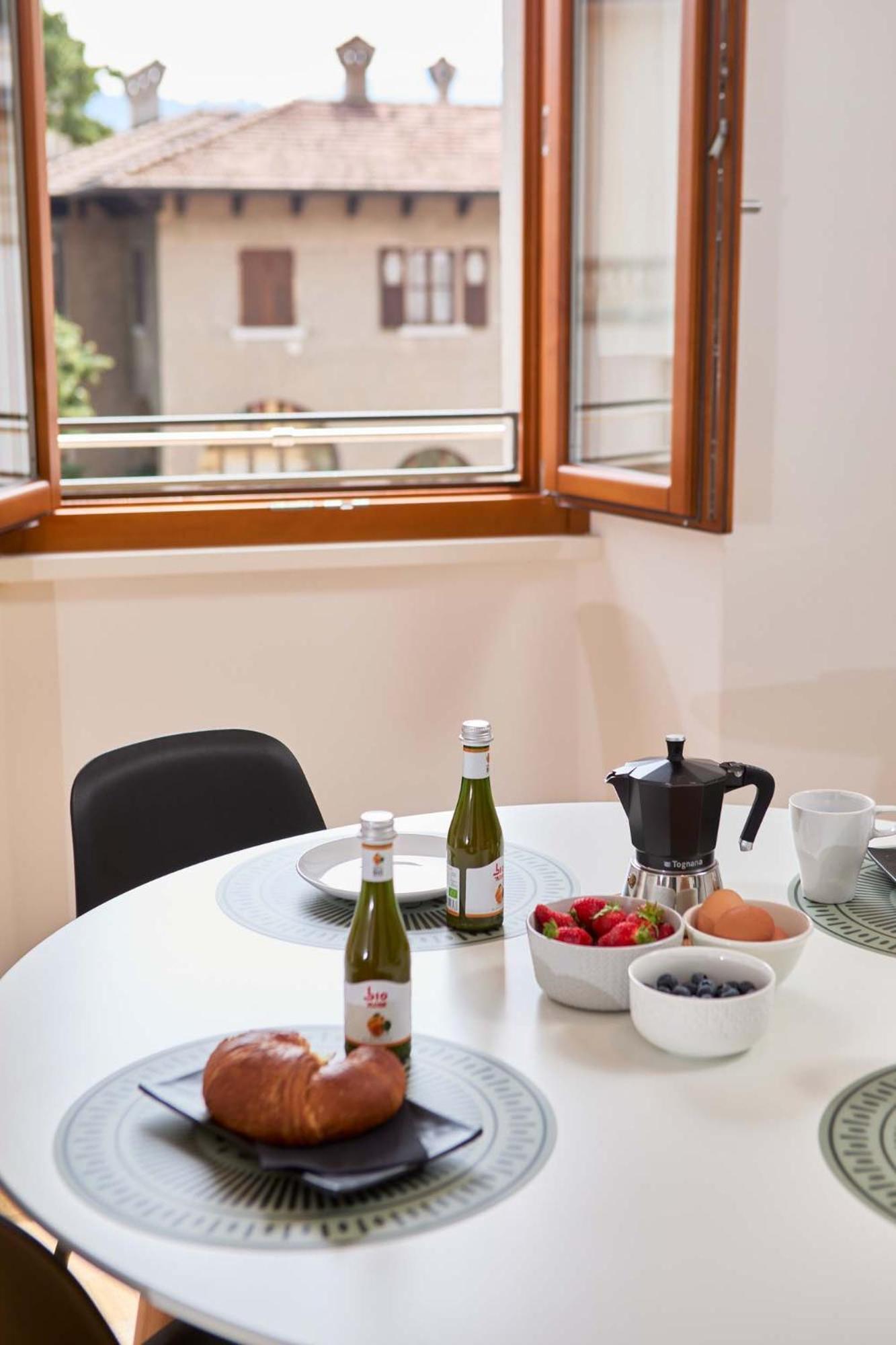 Casa Morellato Riva del Garda Luaran gambar