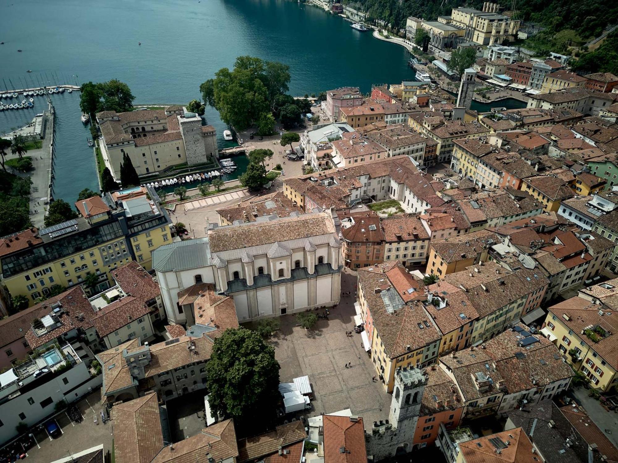 Casa Morellato Riva del Garda Luaran gambar