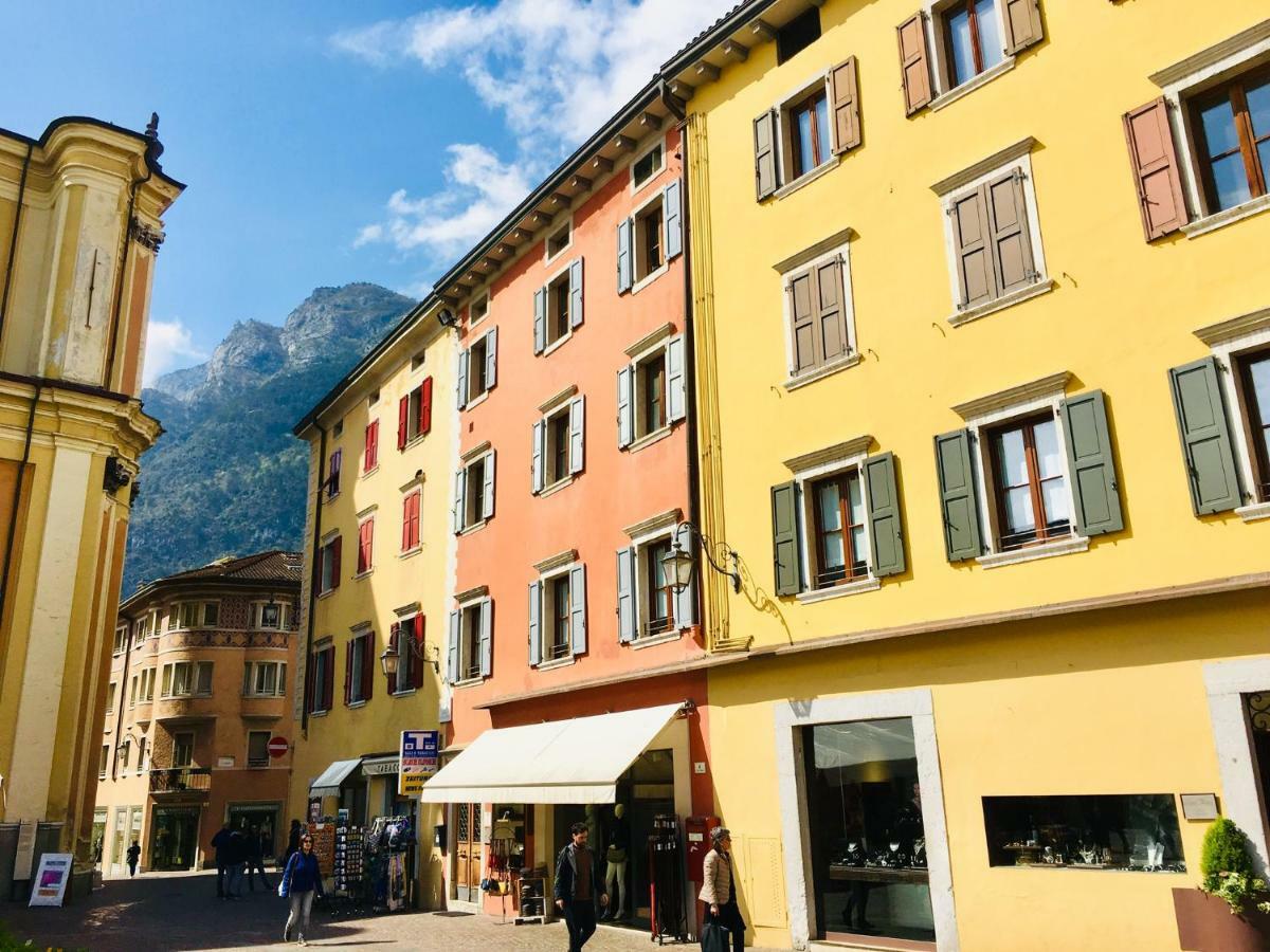 Casa Morellato Riva del Garda Luaran gambar